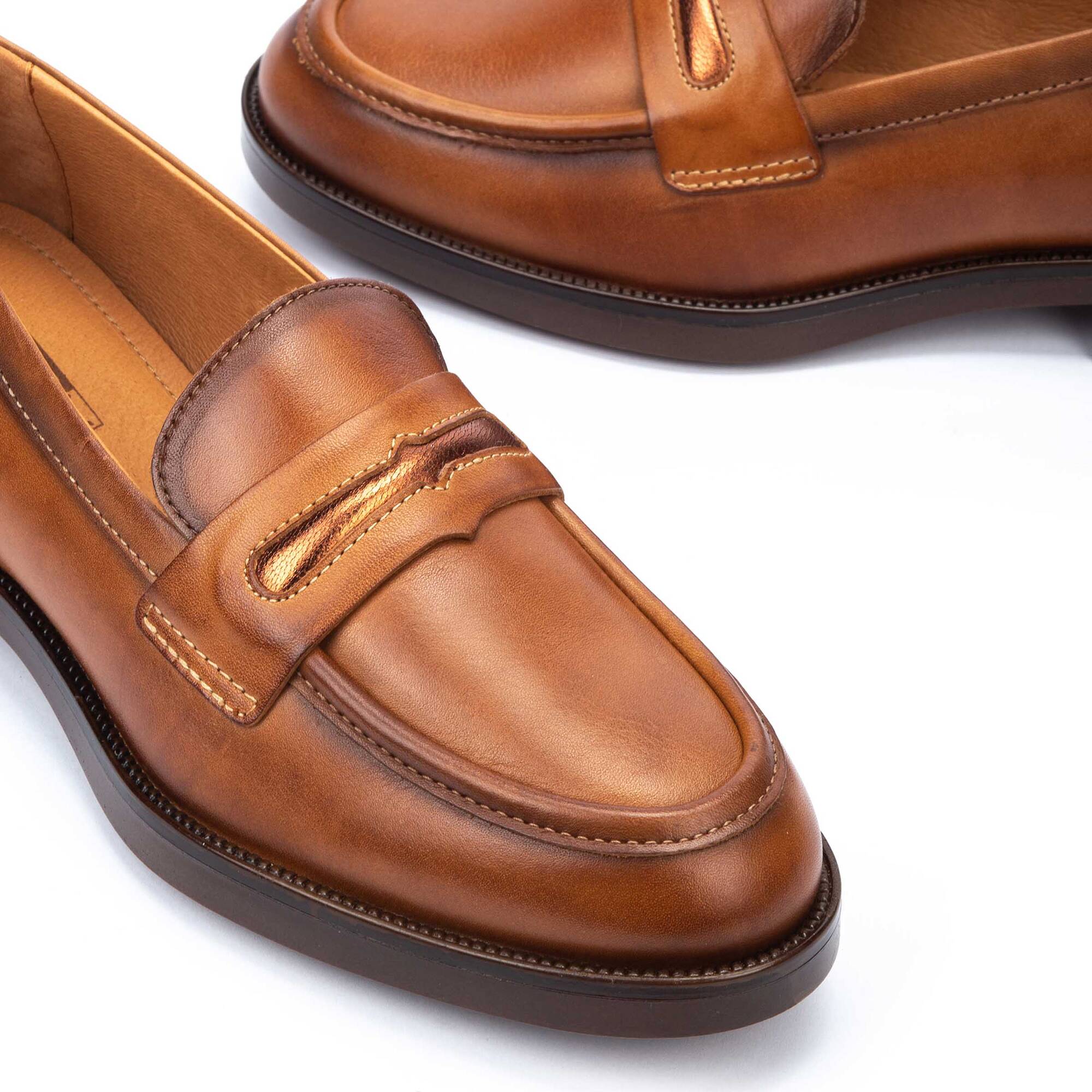 9236-pikolinos-puertollano-classic-loafers-women-s-brandy-1.jpg