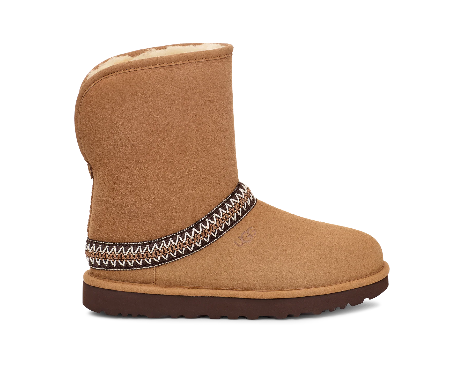 UGG Classic Short Crescent Boot Women's CHESTNUT